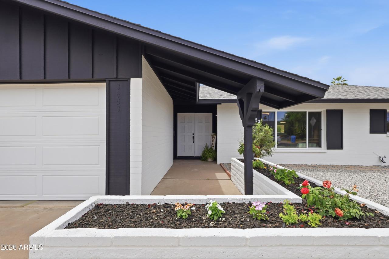 3453 W Hearn Rd., Phoenix, AZ 85053