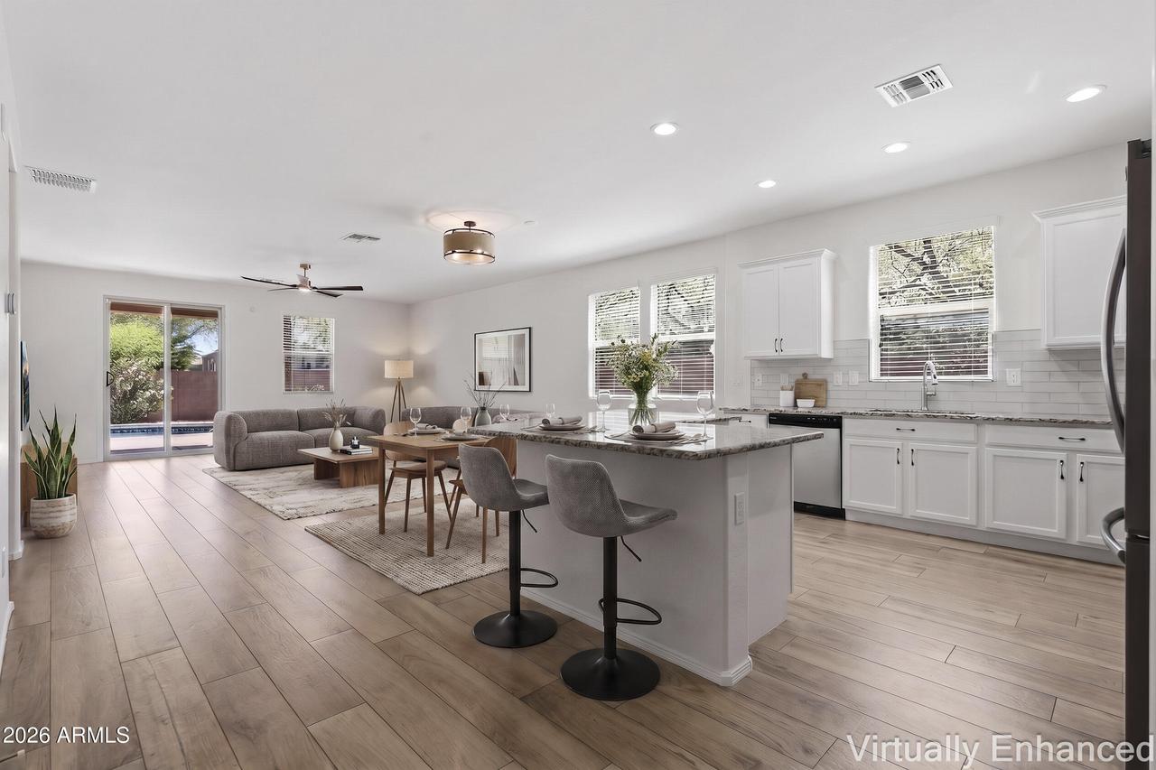 7857 W Molly Dr., Peoria, AZ 85383