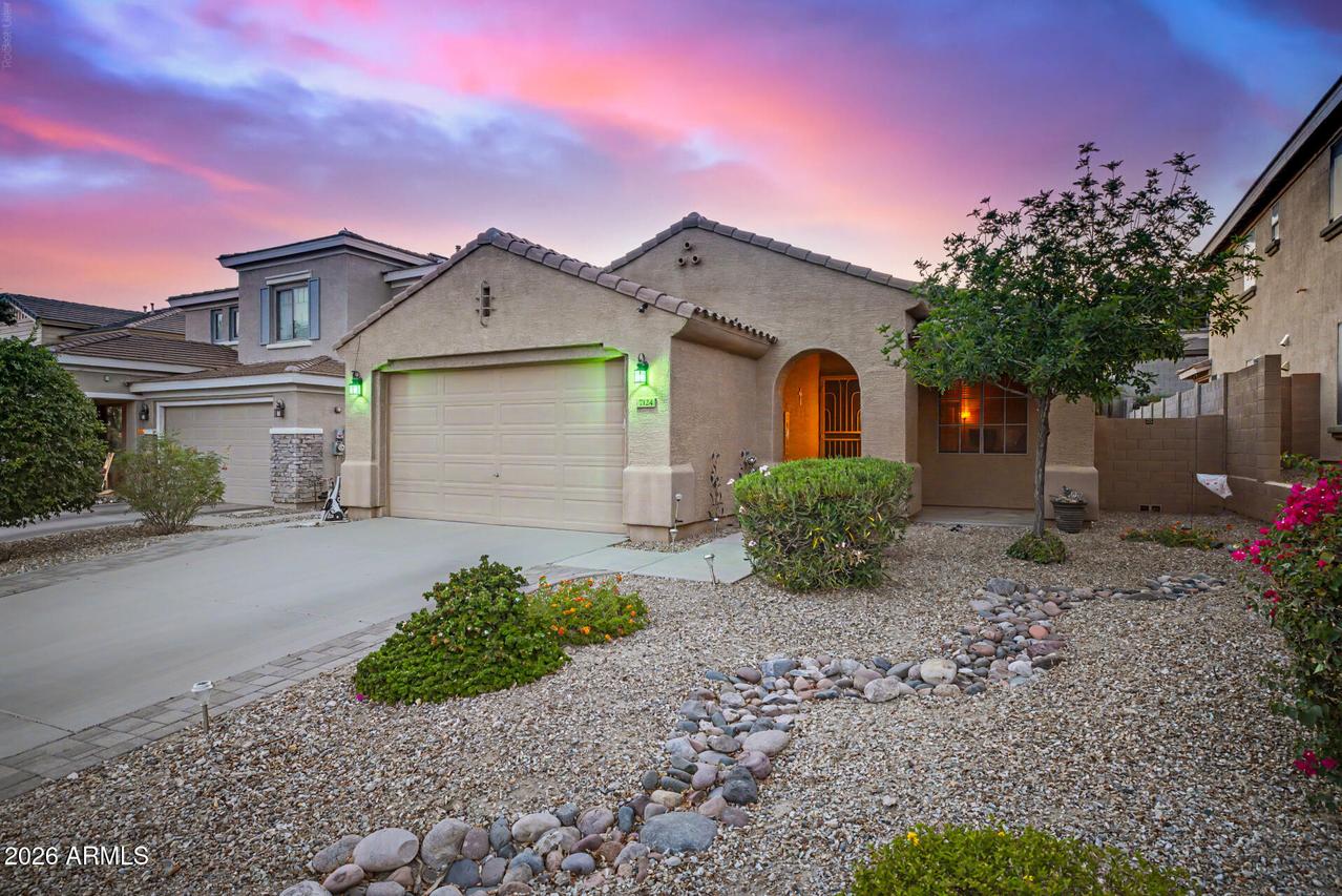 7124 W Red Hawk Dr., Peoria, AZ 85383