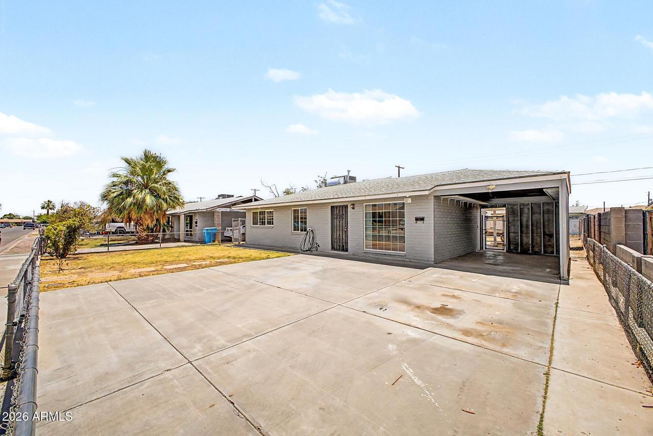 3817 W Sheridan St., Phoenix, AZ 85009