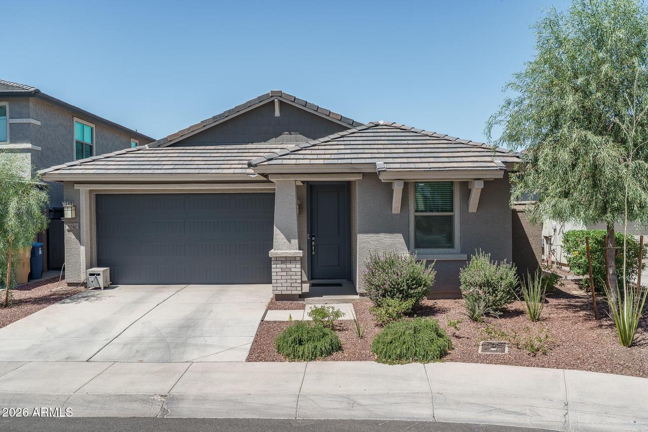 2040 N 210th Ave., Buckeye, AZ 85396