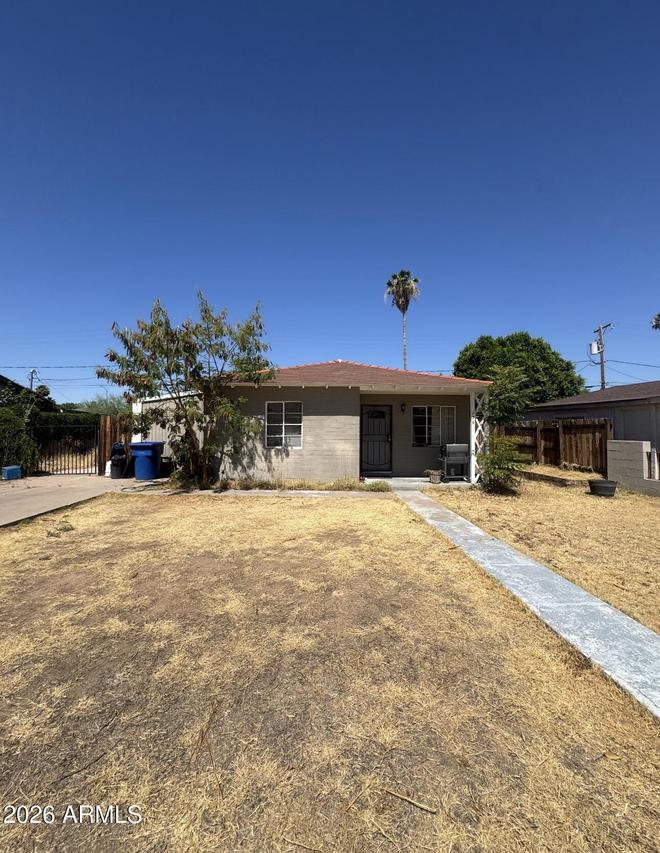 126 N Hunt Dr., Mesa, AZ 85203