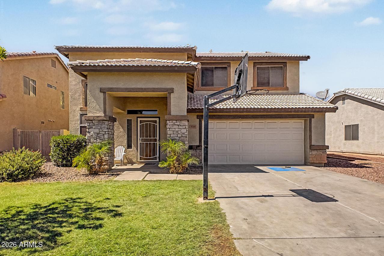 9214 W Hazelwood St., Phoenix, AZ 85037