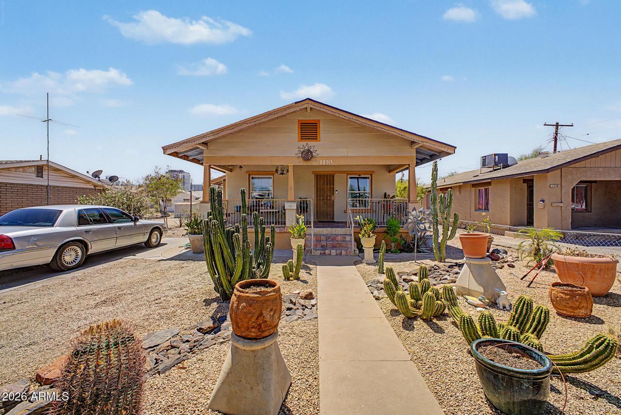 1110 N 11th St., Phoenix, AZ 85006