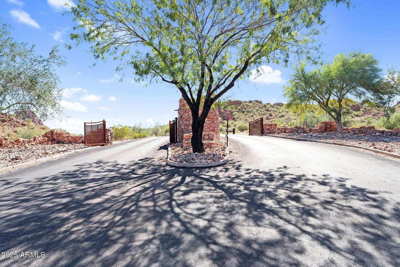 26599 N El Pedregal Cir. #4, San Tan Valley, AZ 85144