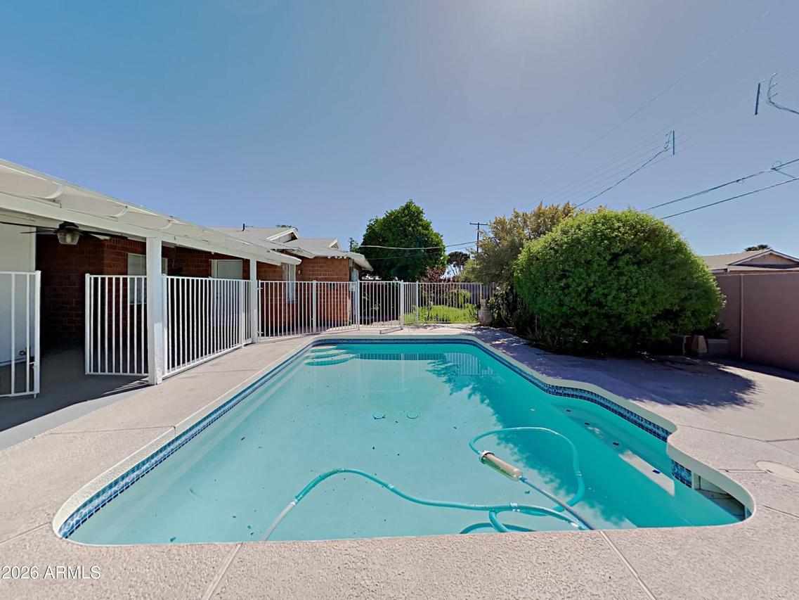 4007 W Tuckey Ln., Phoenix, AZ 85019