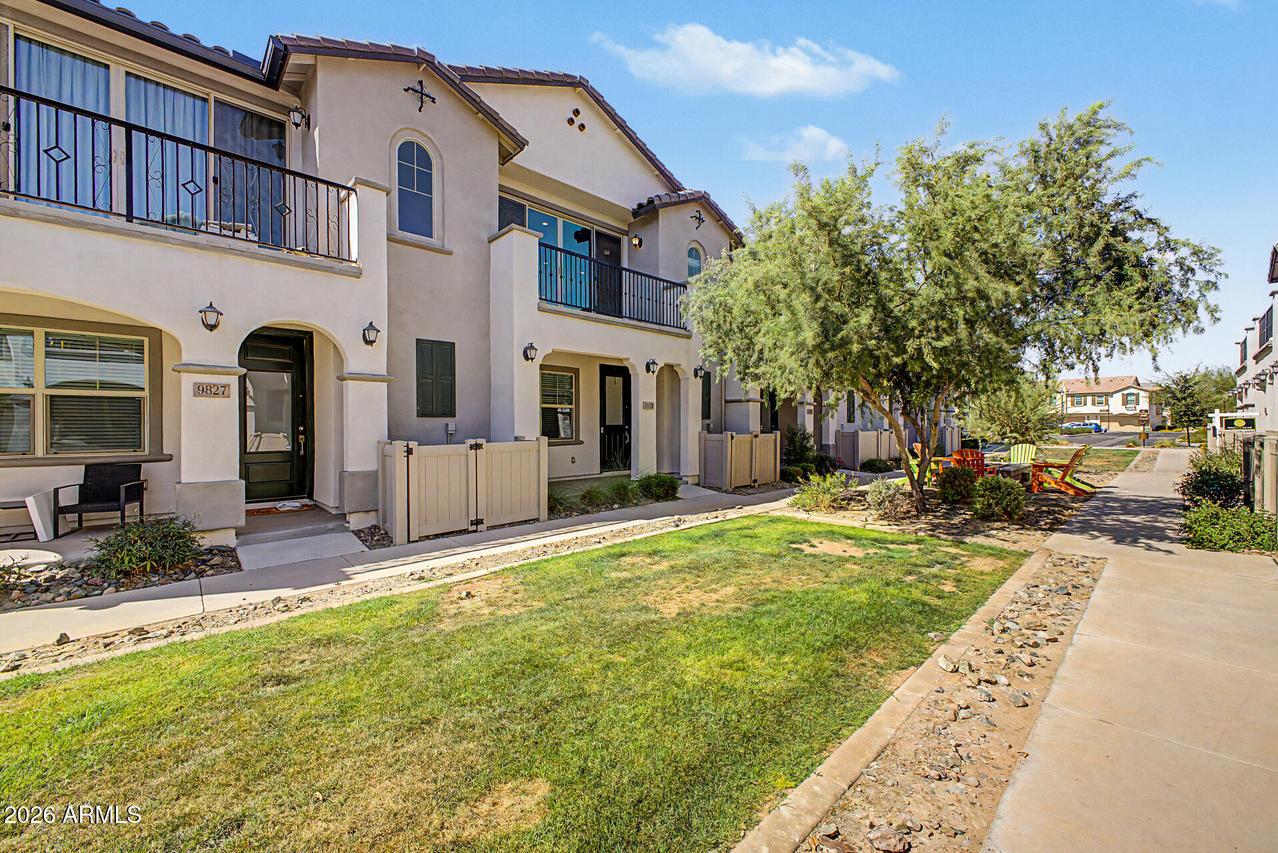 9829 E Stratus Ave., Mesa, AZ 85212