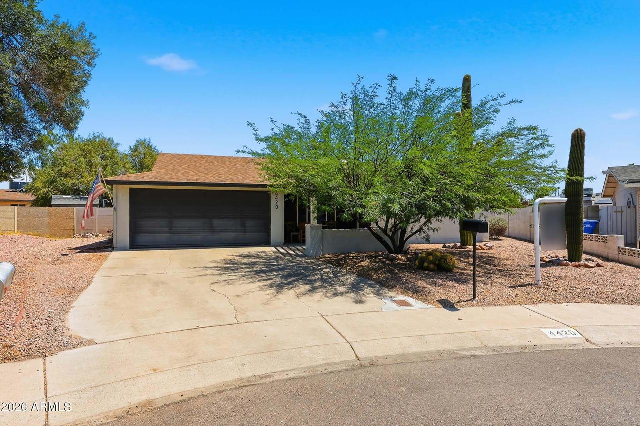 4420 W Cholla St., Glendale, AZ 85304