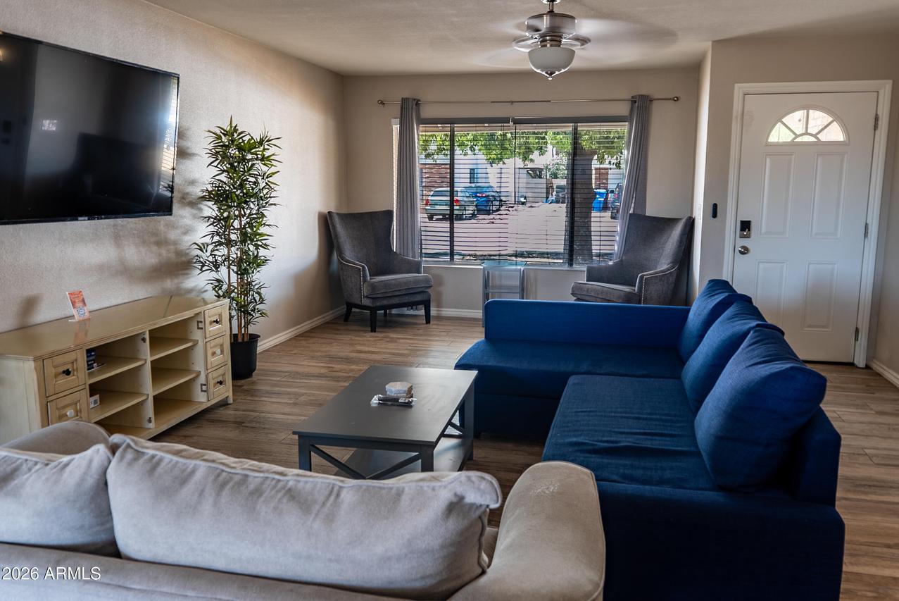 4331 W Dailey St., Glendale, AZ 85306