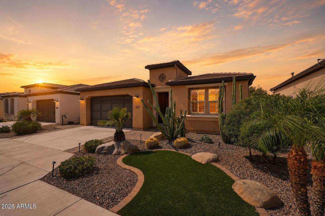 830 E Garden Basket Dr., Queen Creek, AZ 85140