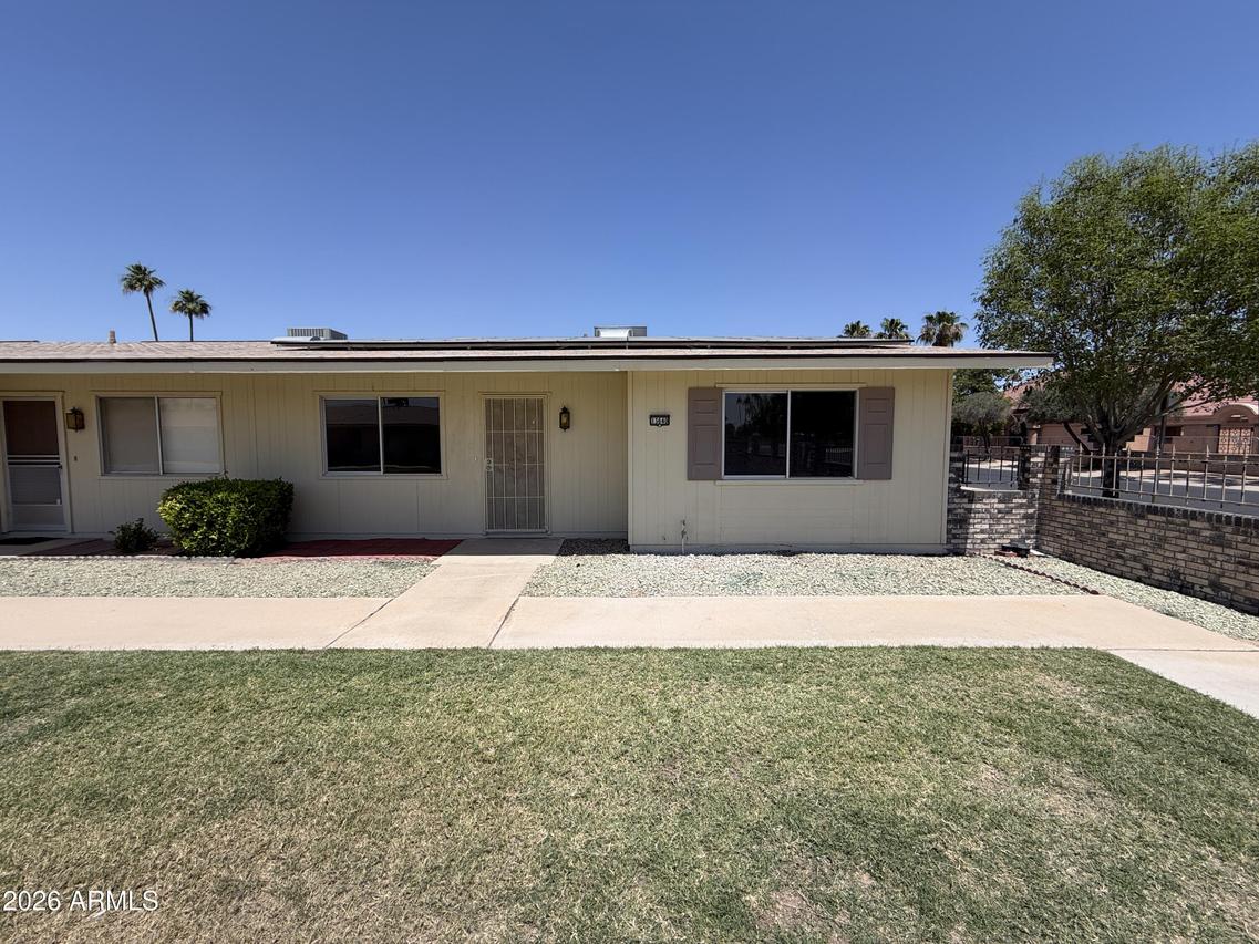 13640 N Silverbell Dr. #65, Sun City, AZ 85351