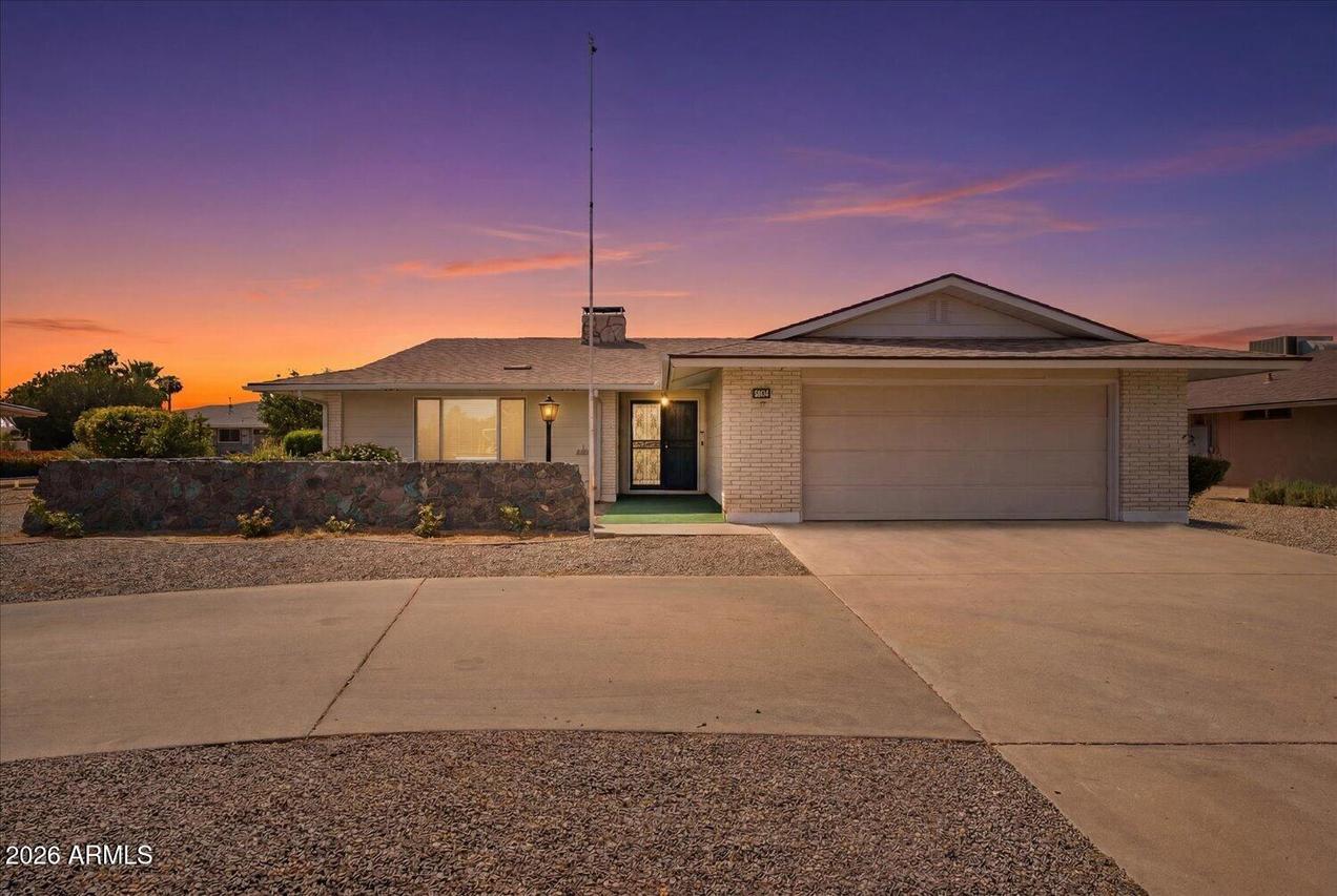 11193 W Thunderbird Blvd., Sun City, AZ 85351