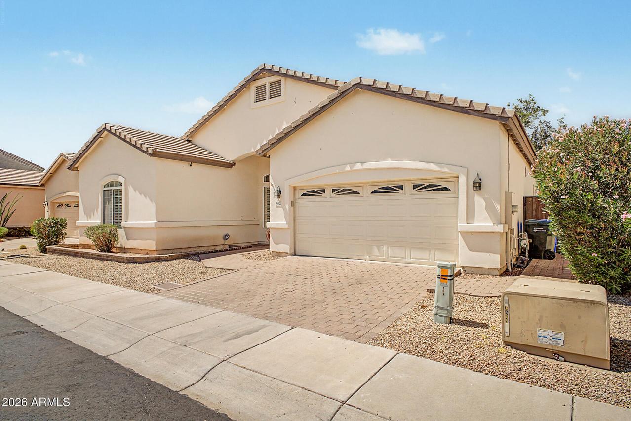 808 W Citrus Way, Phoenix, AZ 85013