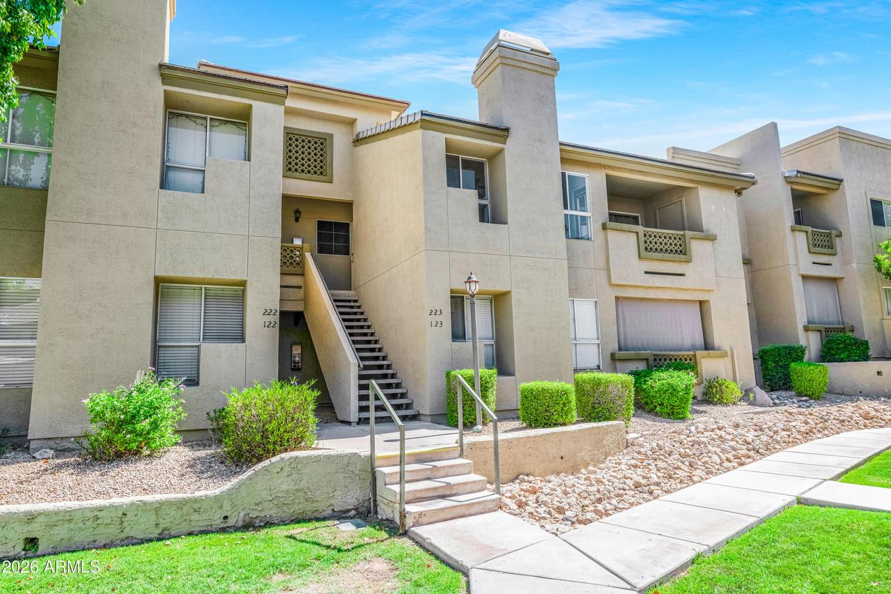 1880 E Morten Ave. #223, Phoenix, AZ 85020