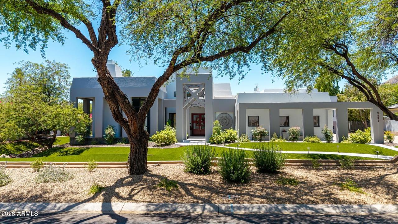 4647 E Sanna St., Phoenix, AZ 85028