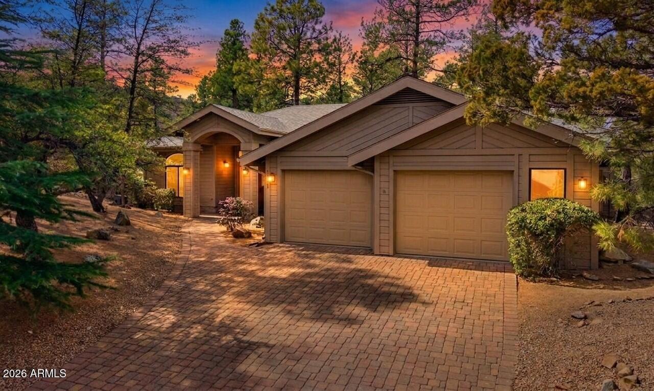 1993 Black Hawk Cir., Prescott, AZ 86303