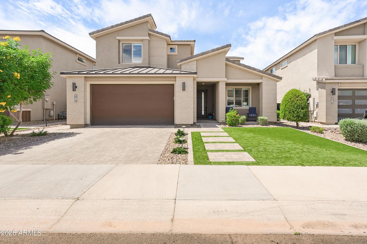 2919 E Riane Rd., Phoenix, AZ 85050