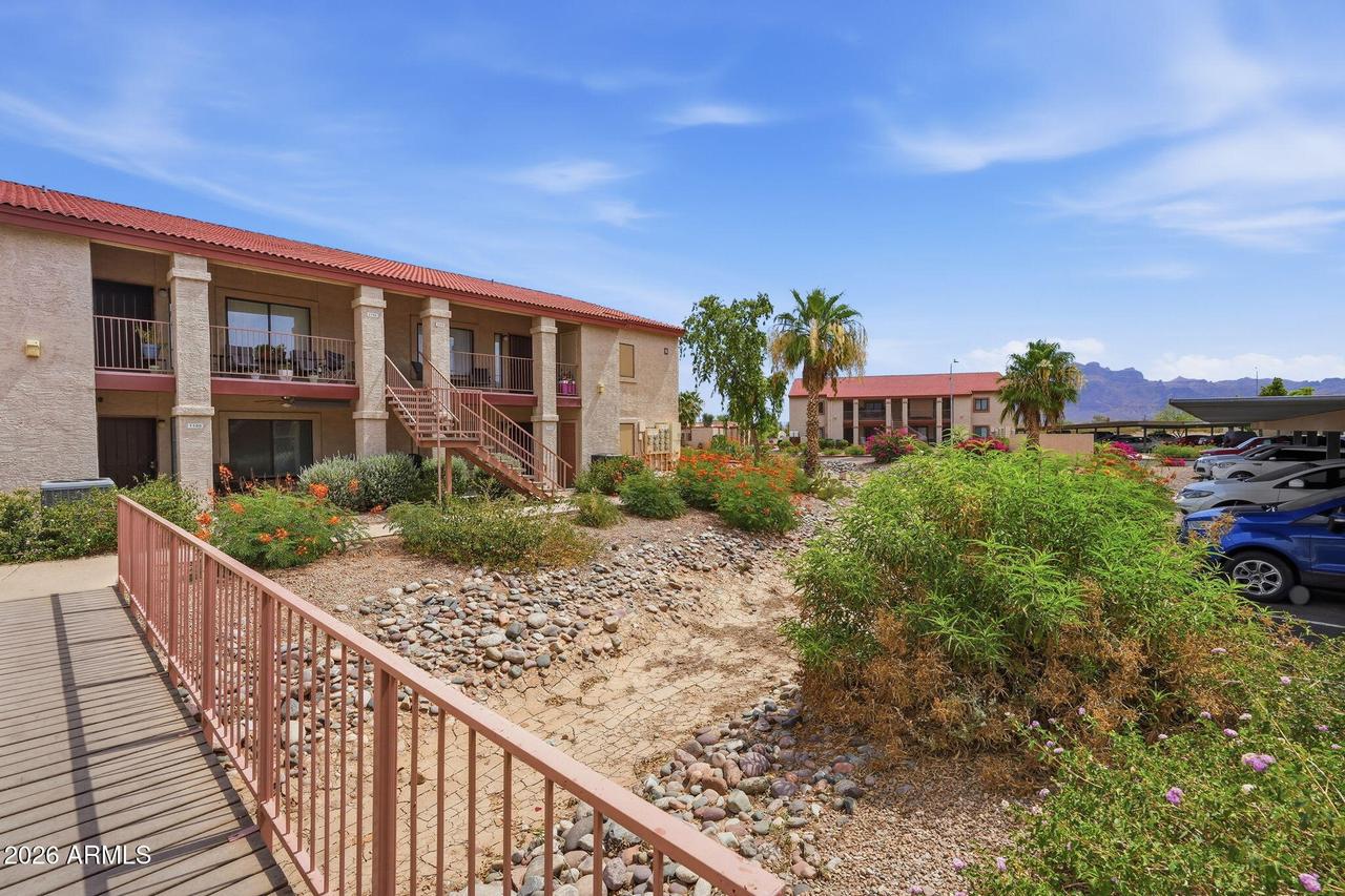 1440 N Idaho Rd. #1099, Apache Junction, AZ 85119