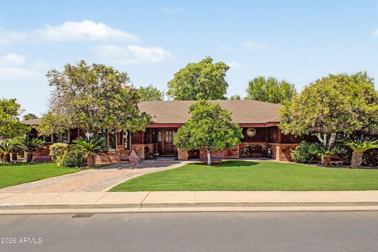 1918 E Huber St., Mesa, AZ 85203