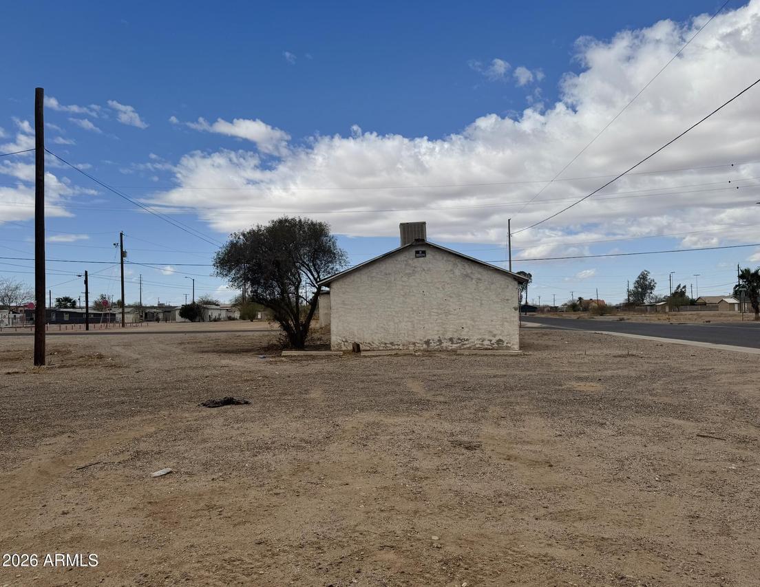 327 W Dr Martin Luther King St., Eloy, AZ 85131