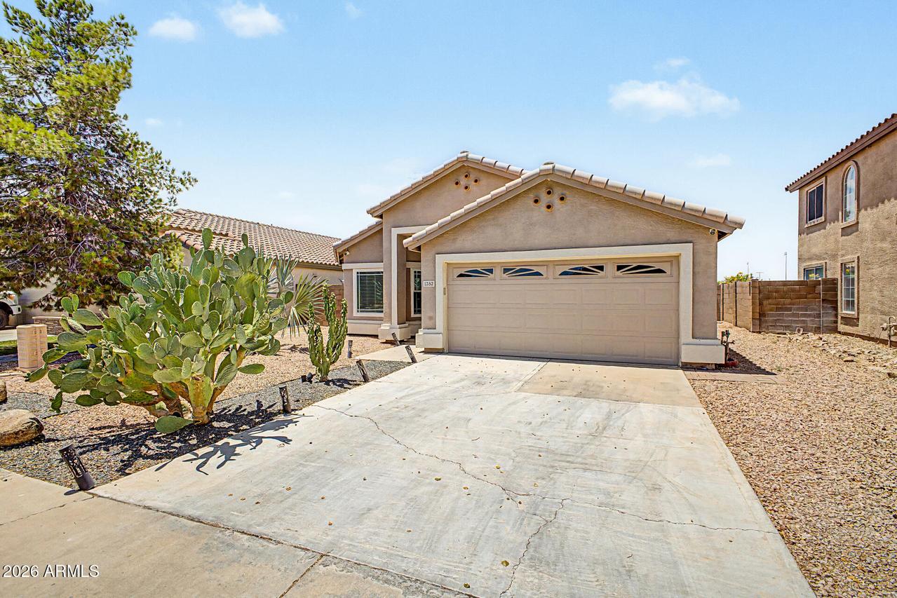 1352 S Portland Ave., Gilbert, AZ 85296