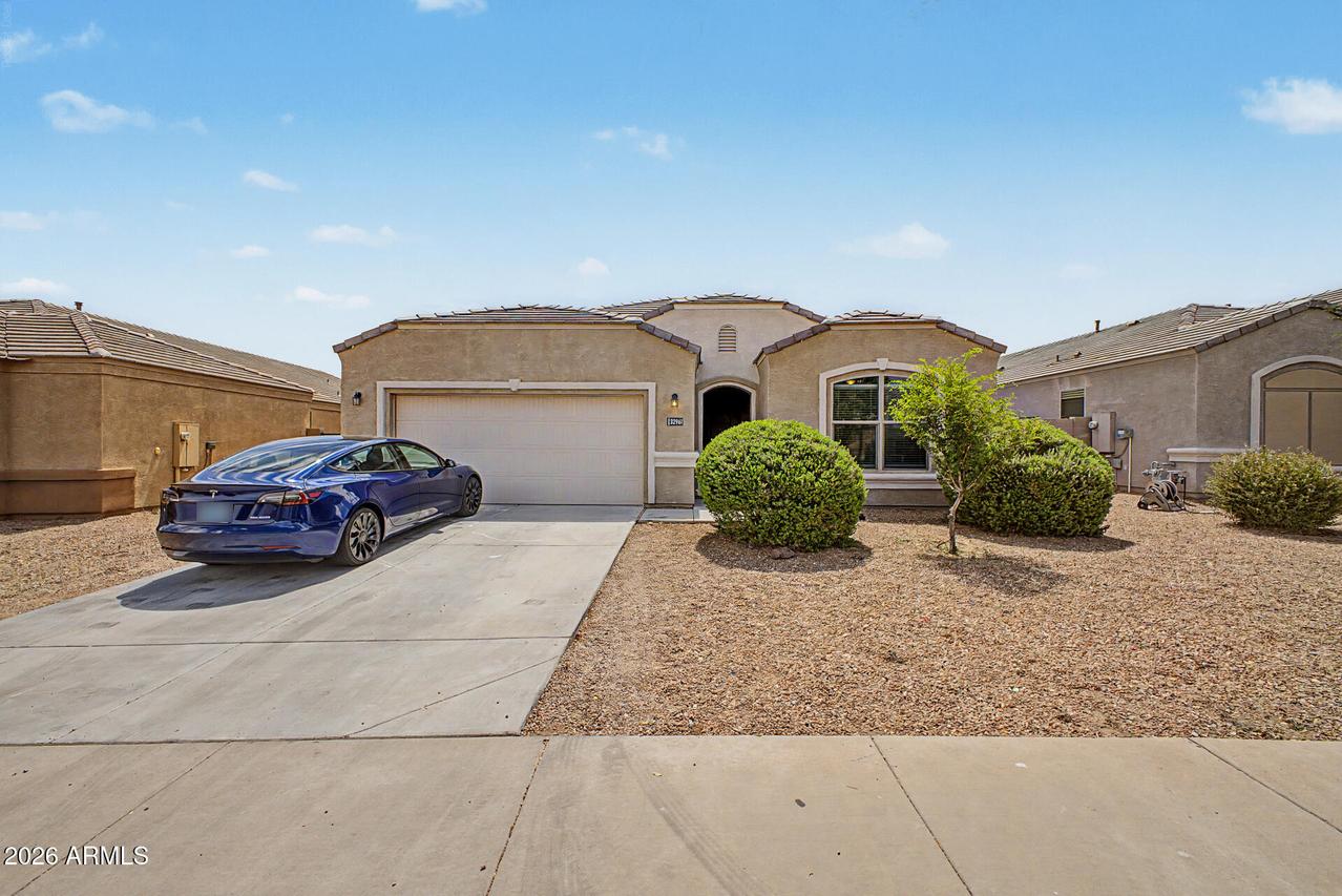 32961 N Ash Tree Ln., San Tan Valley, AZ 85144