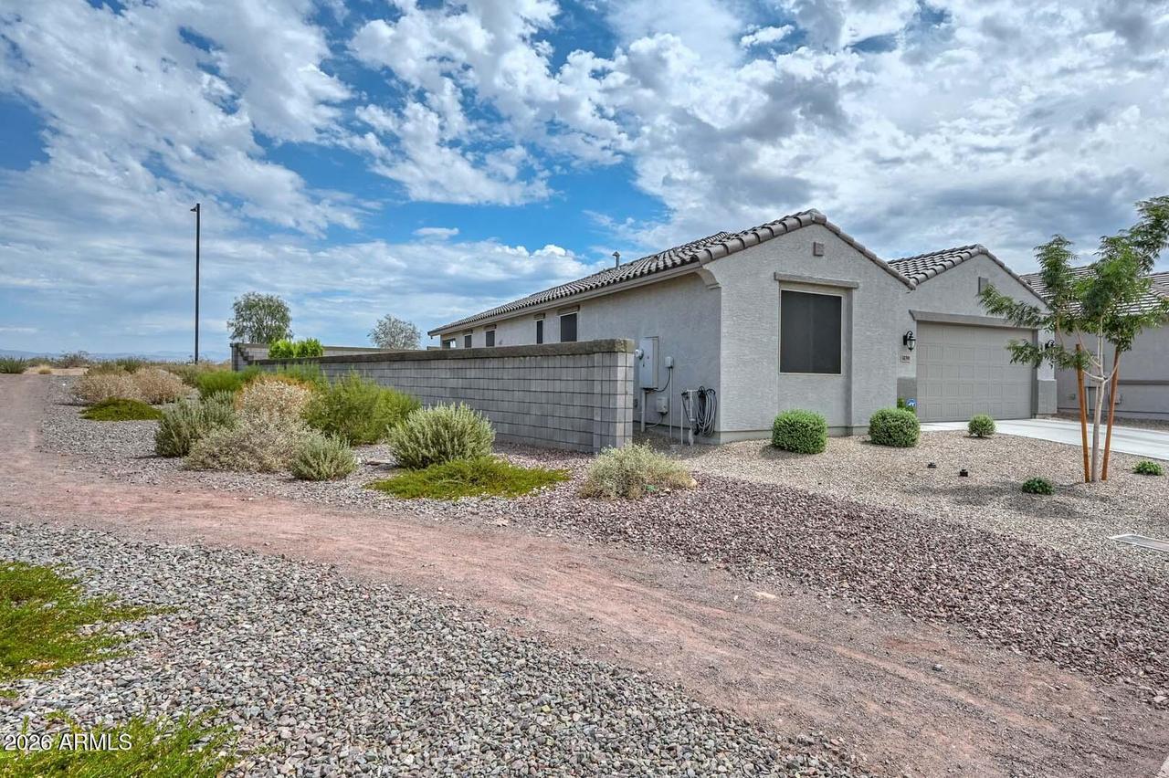 18390 W Monte Lindo Ln., Surprise, AZ 85387
