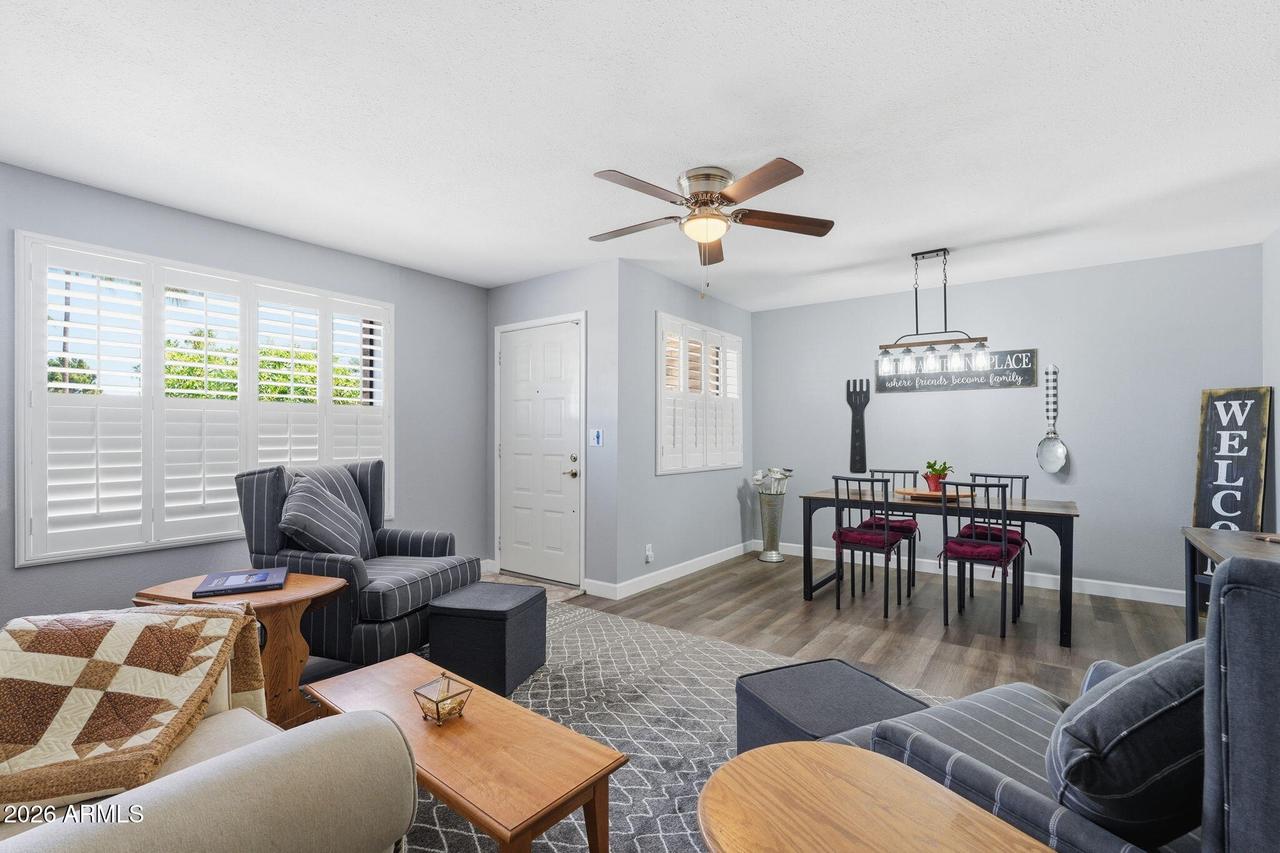 2064 S Farnsworth Dr. #3, Mesa, AZ 85209