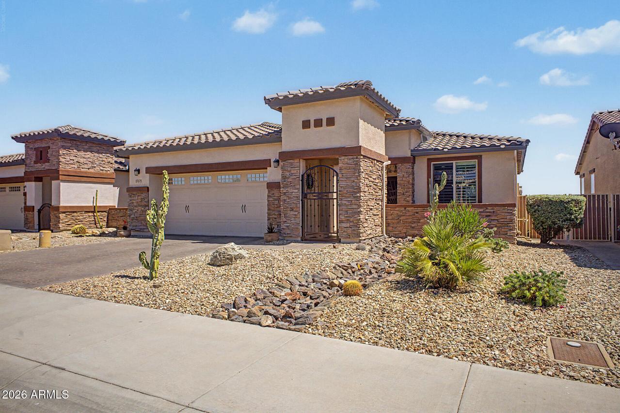 17675 W Cedarwood Ln., Goodyear, AZ 85338