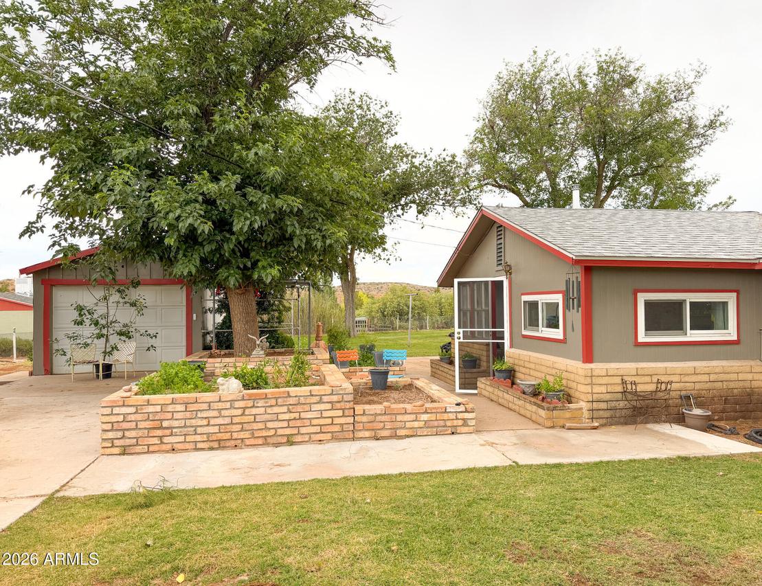 1895 S Sugarloaf Rd., Cornville, AZ 86325