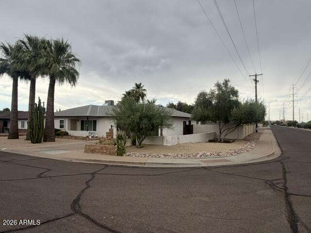 6625 E Monte Vista Rd., Scottsdale, AZ 85257