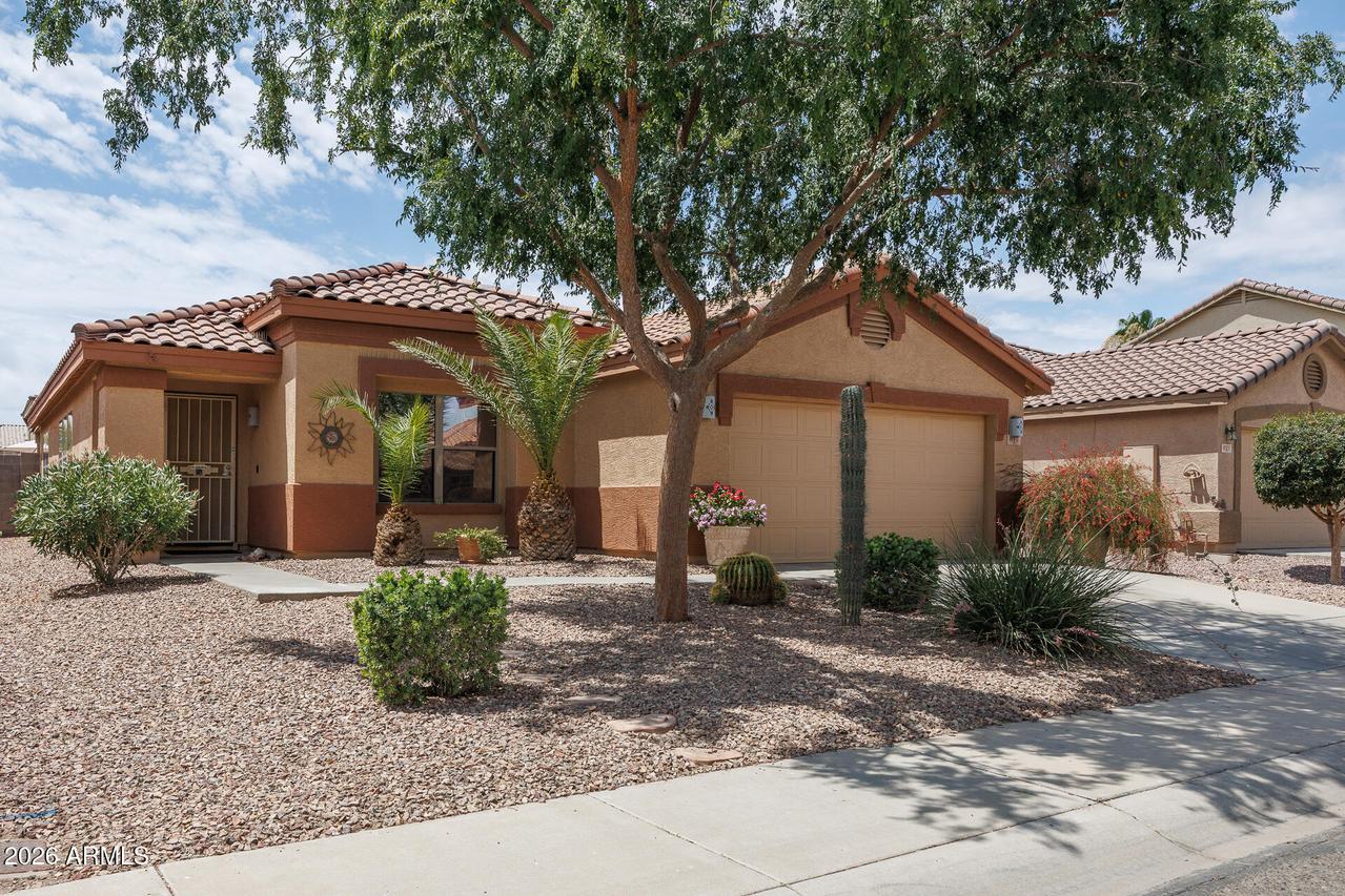 617 W Racine Loop, Casa Grande, AZ 85122
