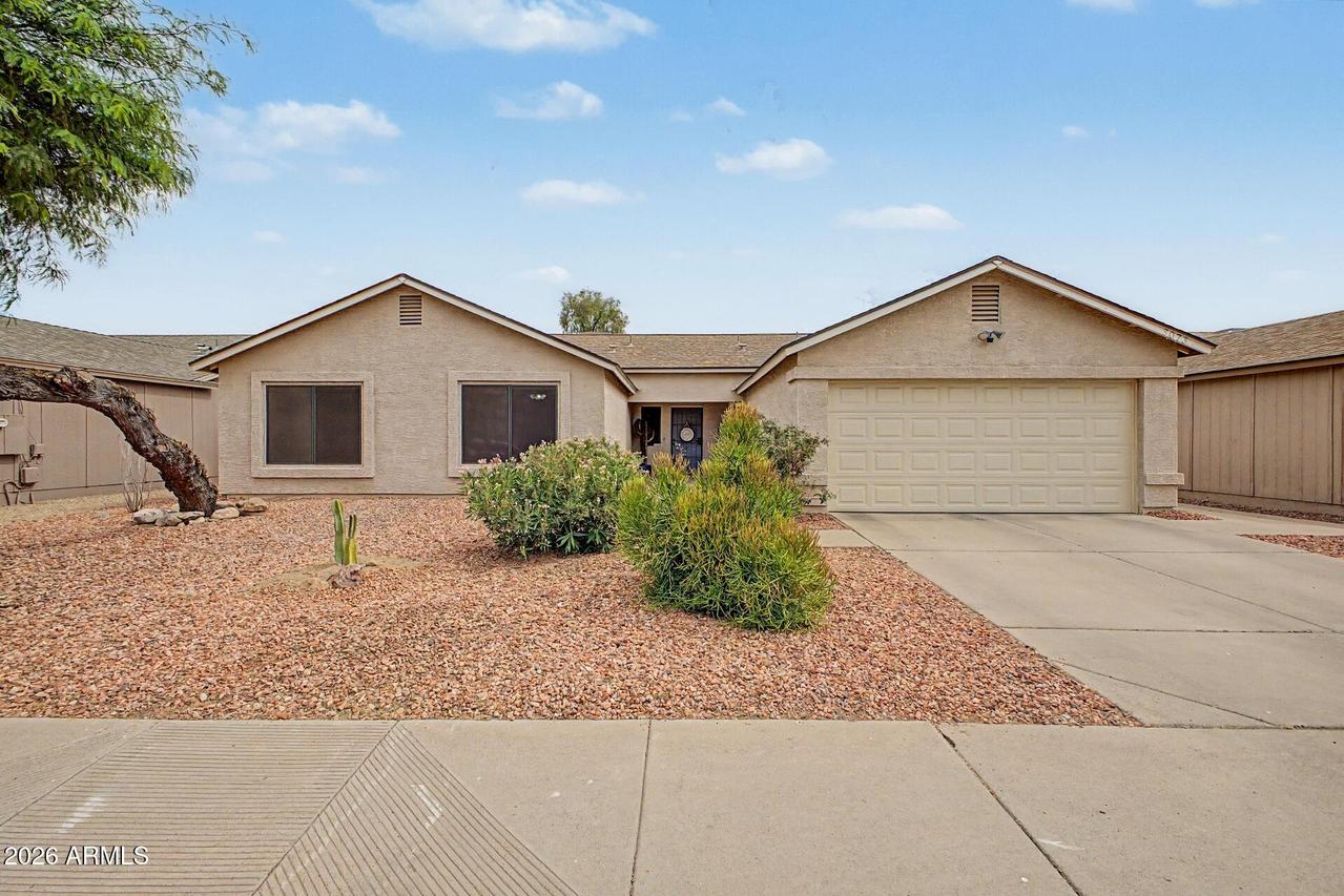 3073 W Country Club Ter., Phoenix, AZ 85027