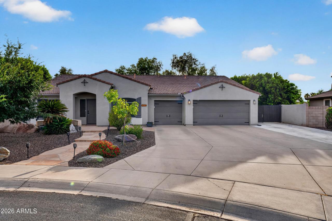 2174 S Stuart Ave., Gilbert, AZ 85295
