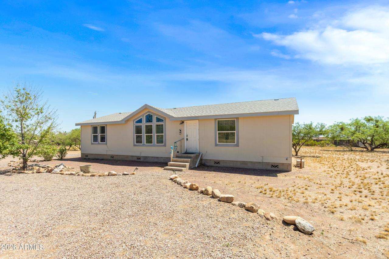 5838 E Perry Ln., Hereford, AZ 85615