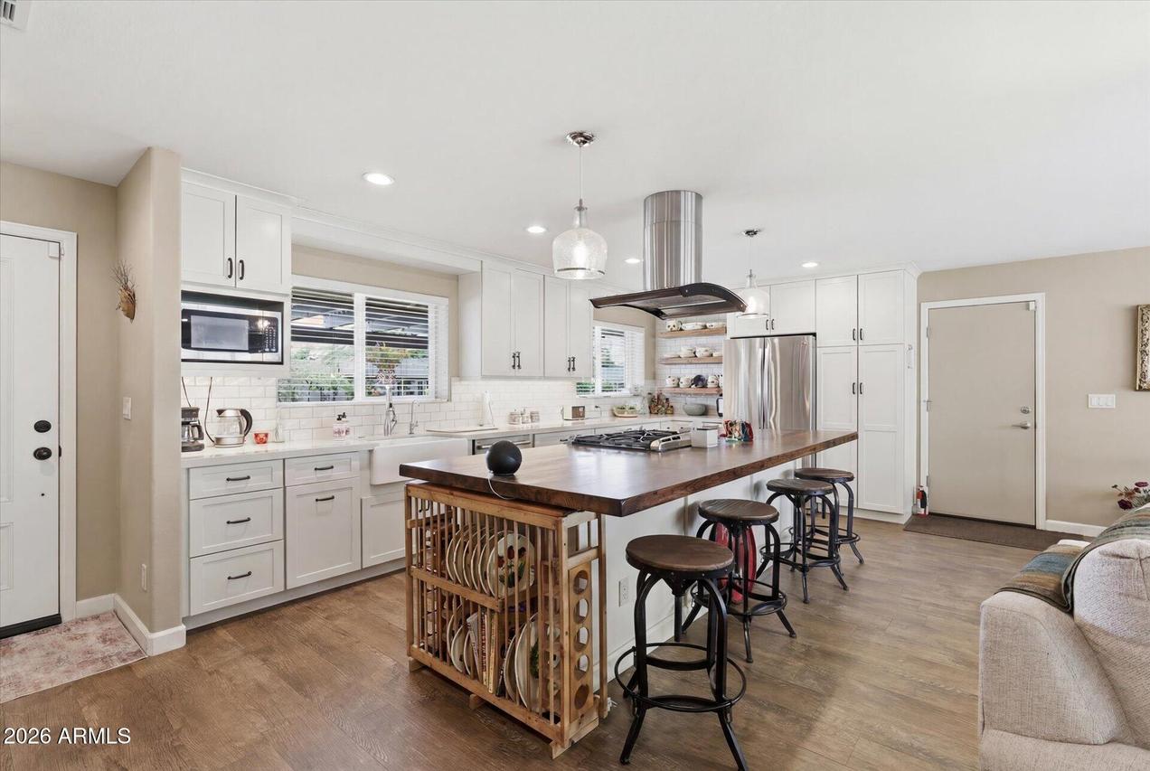 3922 E Whitton Ave., Phoenix, AZ 85018