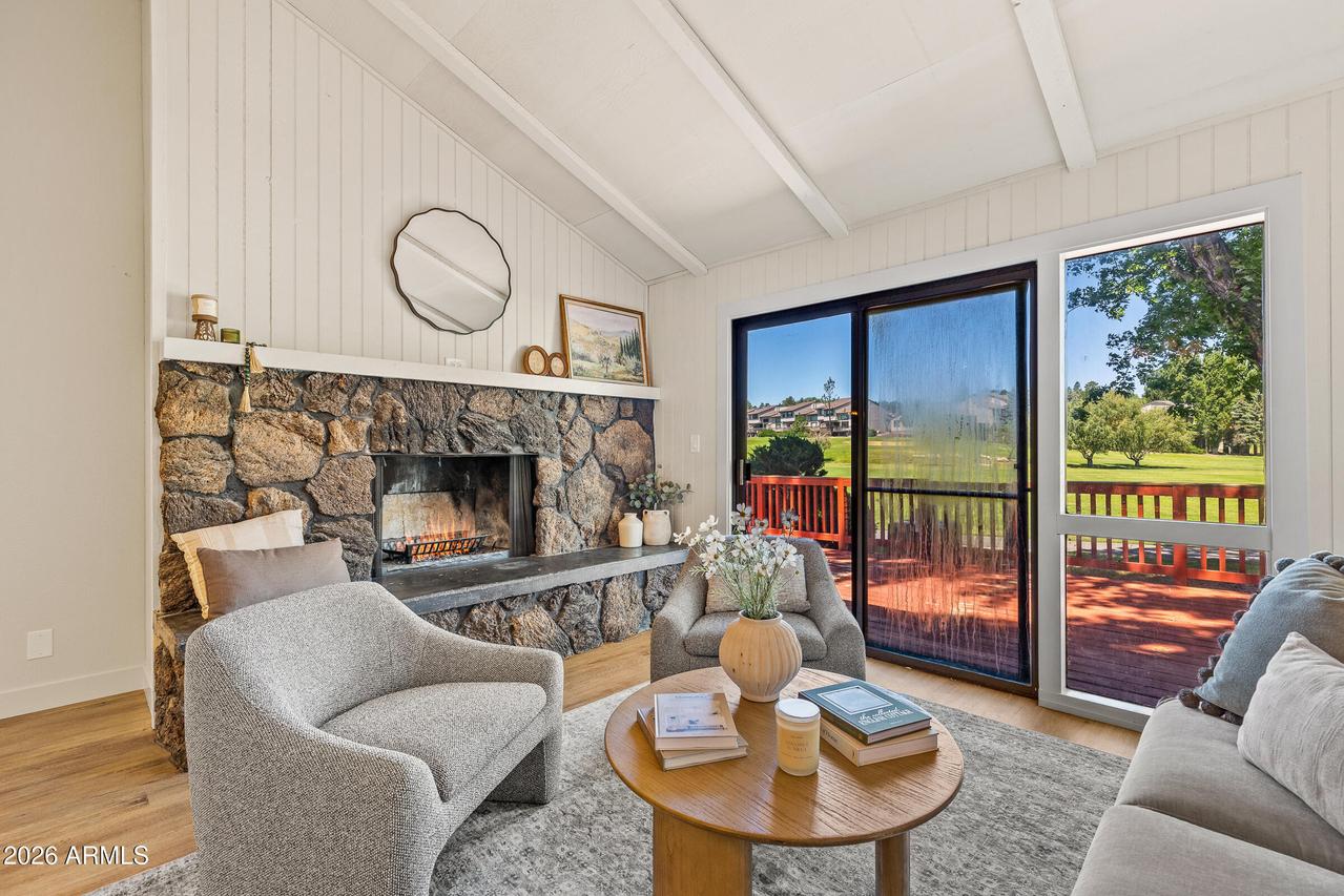 2955 N Fairview Dr., Flagstaff, AZ 86004