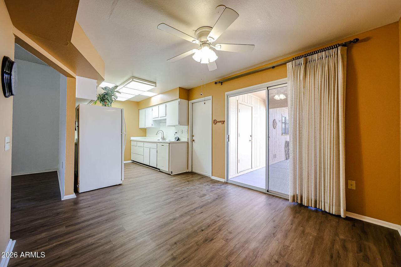 13071 N 100th Dr., Sun City, AZ 85351