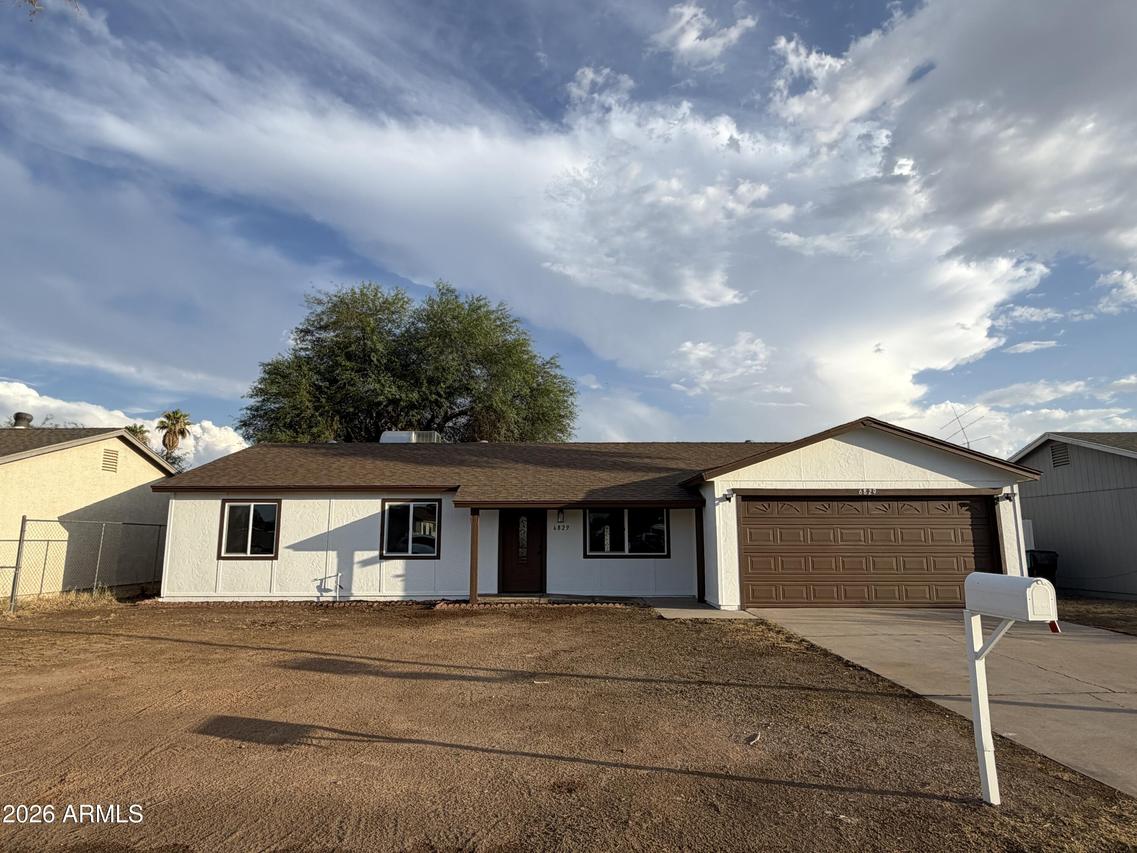 6829 W Monte Vista Rd., Phoenix, AZ 85035