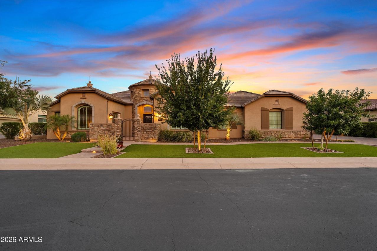 3245 E Knoll Cir., Mesa, AZ 85213
