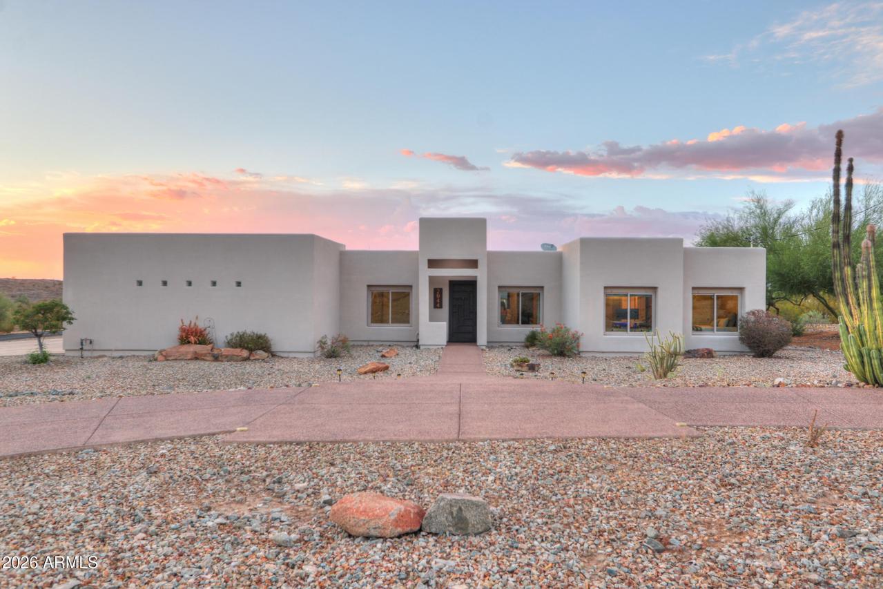 2044 W Olney Ave., Phoenix, AZ 85041