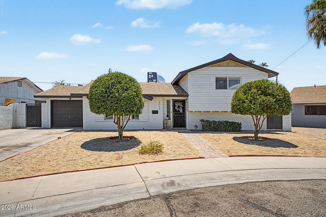 4055 W Montebello Ave., Phoenix, AZ 85019