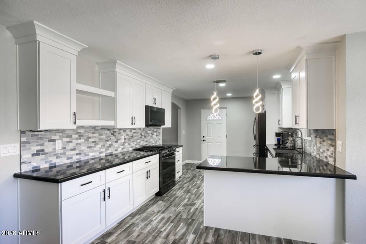 3038 W Charter Oak Rd., Phoenix, AZ 85029