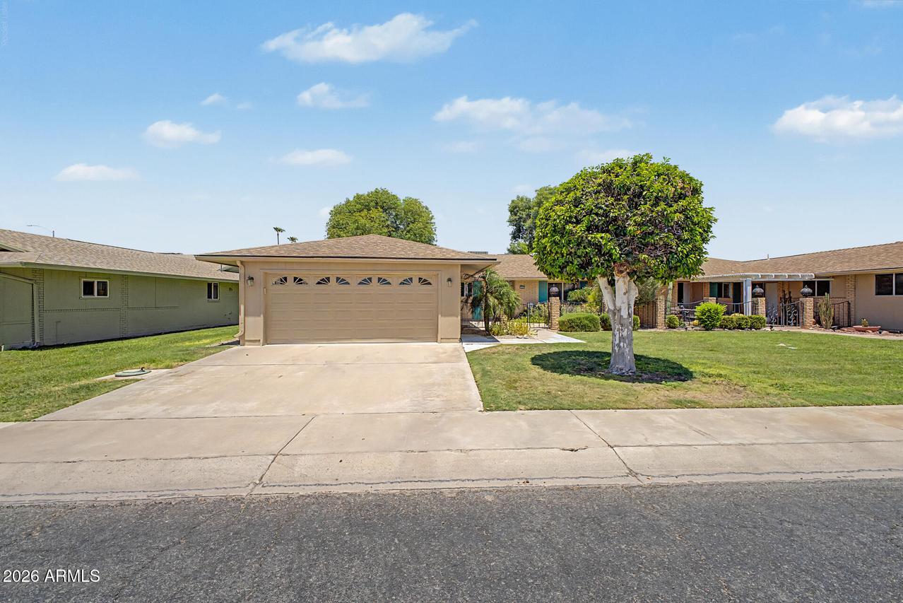 10405 W Saratoga Cir., Sun City, AZ 85351