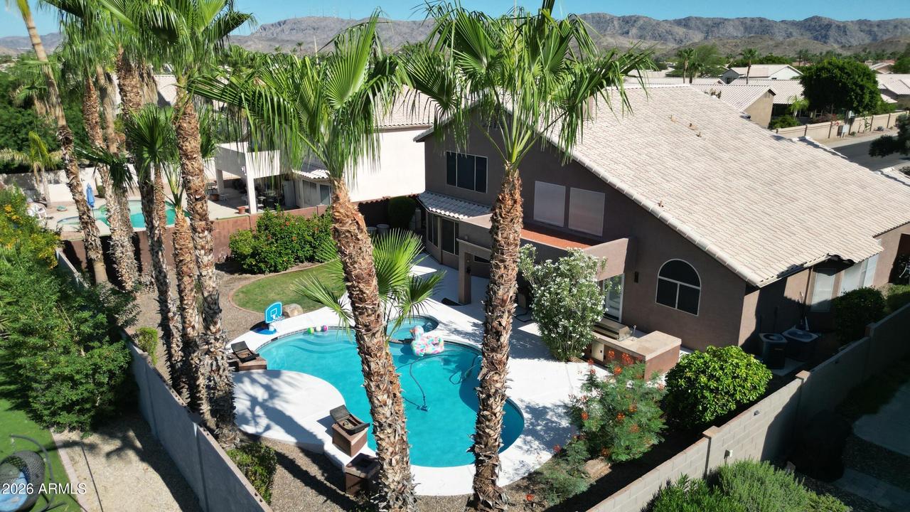 3879 E Amberwood Dr., Phoenix, AZ 85048