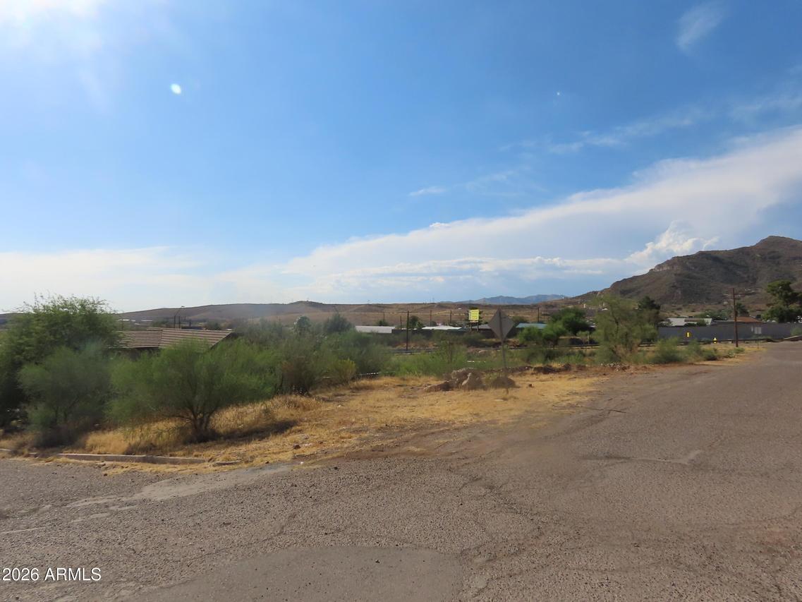 W Wight/lobb St. #42, Superior, AZ 85173