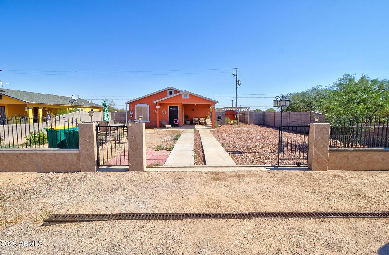 3300 W Madera Dr., Eloy, AZ 85131
