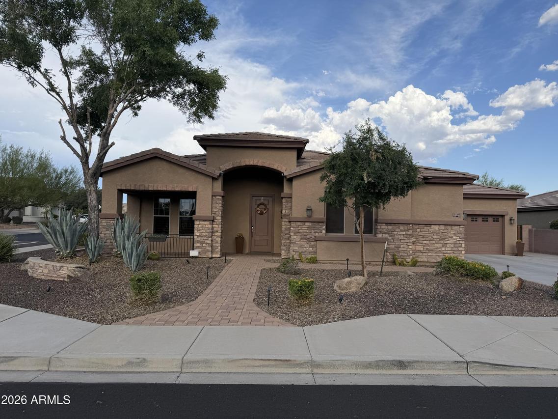 27515 N 22nd Ln., Phoenix, AZ 85085