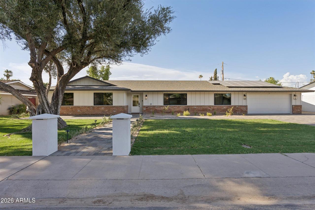 144 E Winter Dr., Phoenix, AZ 85020