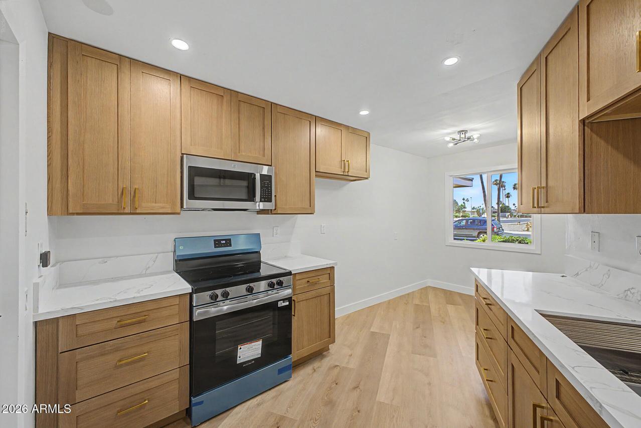 10930 W Topaz Dr., Sun City, AZ 85351